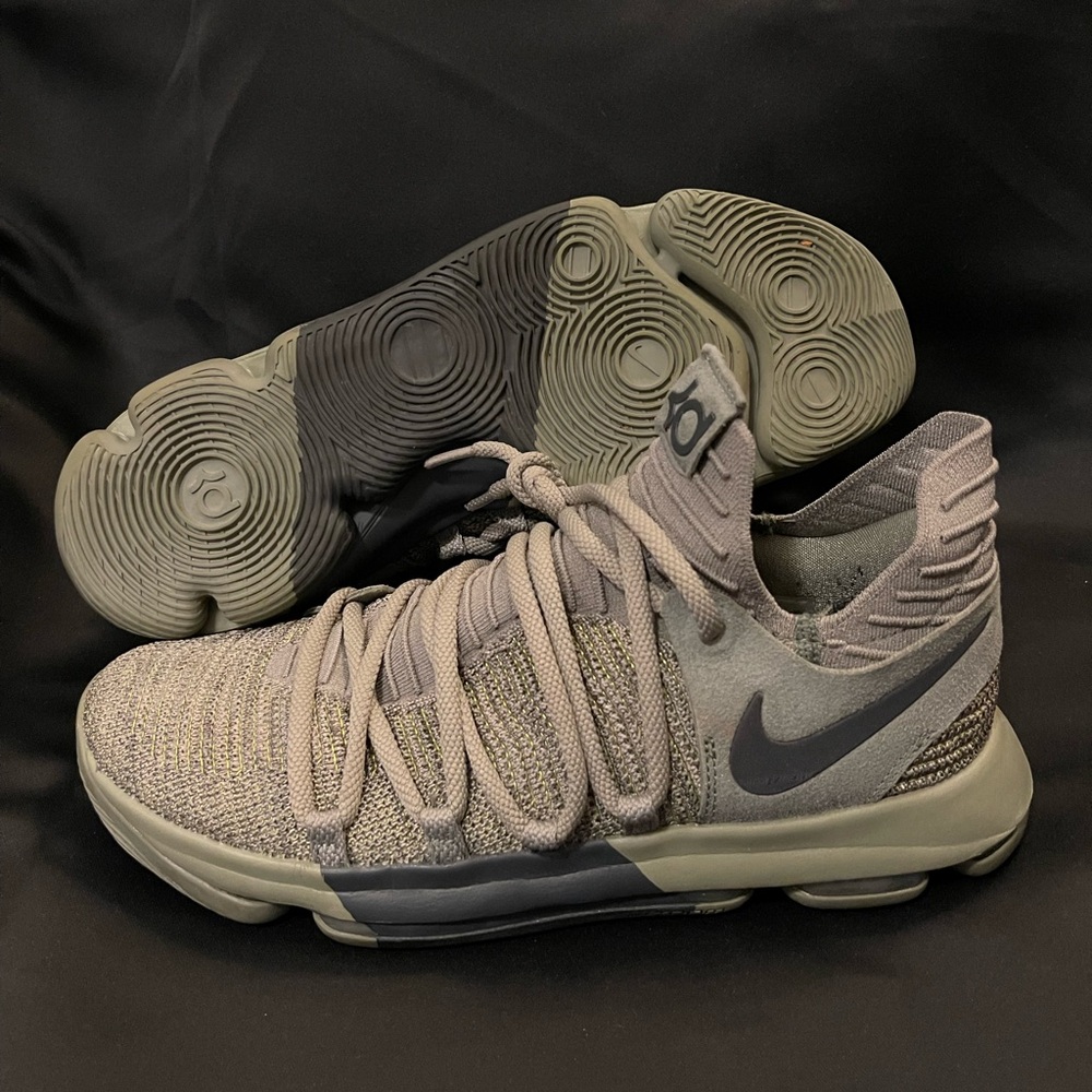 Nike KD10 Veterans Day Men’s US10.5